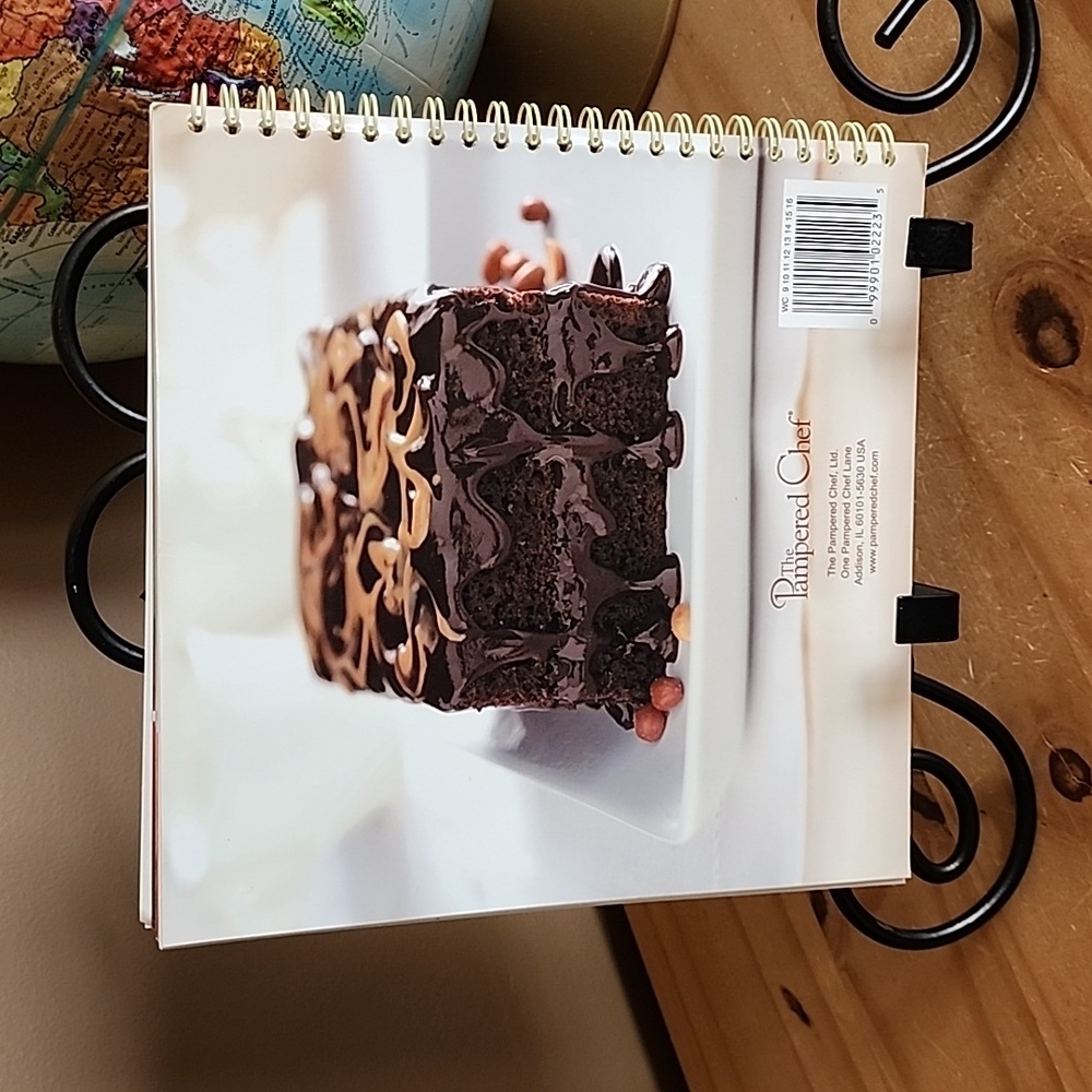 Pampered Chef cookbook lot of 3 - Picture 2 of 16
